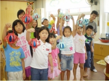 Playing with Korean primary students