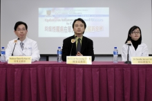 (From left) Prof. Simon Siu Man NG, Professor, Division of Colorectal Surgery, Department of Surgery, CUHK; Prof. Francis Ka Leung CHAN, Professor of Medicine and Therapeutics, CUHK; and Dr. Dorothy Kai Lai CHOW, Honorary Clinical Tutor, Department of Medicine and Therapeutics, CUHK