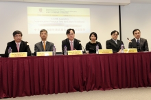 (From left) Dr. Fung Tak-yuen, Chief of Service, Obstetrics and Gynaecology, Hong Kong Baptist Hospital; Dr. Yu Kai-man, Head of Obstetrics and Gynaecology Department, Union Hospital; Prof. Lo Yuk-ming Dennis, Li Ka Shing Professor of Medicine and Chairman of Department of Chemical Pathology, CUHK; Prof. Chiu Wai-kwan Rossa, Professor, Department of Chemical Pathology, CUHK; Prof. Leung Tak-yeung, Professor, Department of Obstetrics and Gynaecology, CUHK; and Dr. Leung Tse-ngong Danny, Director, Maternal and Fetal Medicine, Hong Kong Sanatorium and Hospital