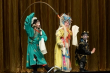 The Story of the Green Burial Mount – Leaving the Country (Peking / Kunqu Opera)