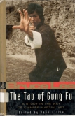 Bruce Lee’s ‘The Tao of Gung Fu’ illustrates the demonstration of Praying Mantis style by Master Wong Hon Fan.