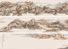 Script Stretching to the Horizon Dated 1996
Horizontal scroll, ink and colour on paper
61.6 x 559.4 cm
Collection of Art Museum, CUHK
Acc. no. 2016.0075 Portrayed in light ocher and refined brushwork, the riverscape scroll unfolds a tranquil and magnificent vista of rocky banks in the foreground, with dwellings nestling in the woods overlooked by rolling hills in the background. Stylistically, it immediately invites comparison with Huang Gongwang (1269-1354), Ni Zan (1301-1374) and Monk Hongren (1610-1664) and culminates in a masterpiece that best illustrates how the past is tapped for the sake of originality.