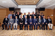 CUHK Officers and Council Members of Shanghai Fraternity Association Hong Kong Limited attends the signing ceremony.