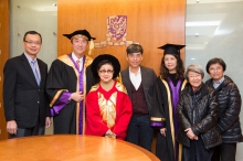 A group photo of Dr. CHAN Shuk-leung with CUHK members and guests