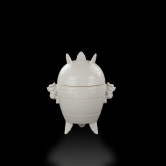 White glazed Xing vessel