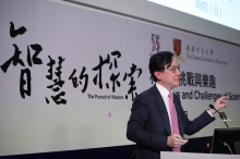 Professor Dennis Lo, Associate Dean (Research) of CUHK Faculty of Medicine, today spoke on the topic “The Joys and Challenges of Scientific Research” in the second lecture of “The Pursuit of Wisdom” Public Lecture Series.