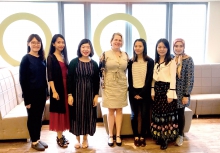 Professor Catherine McBride, Professor of the Department of Psychology, CUHK (middle) and the teaching team of the “Teaching Struggling Readers around the World” MOOC.