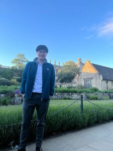 With the scholarship’s support, Fu Siu-ting has the opportunity to learn at Oxford Motor Neuron Disease Centre.