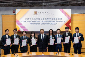 Professor Rocky S. Tuan with the eight recipients of CUHK Vice-Chancellor’s Scholarships for Excellence 2023-24.