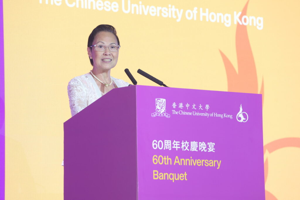 Ms Lina Yan Hau-yee delivers a speech.