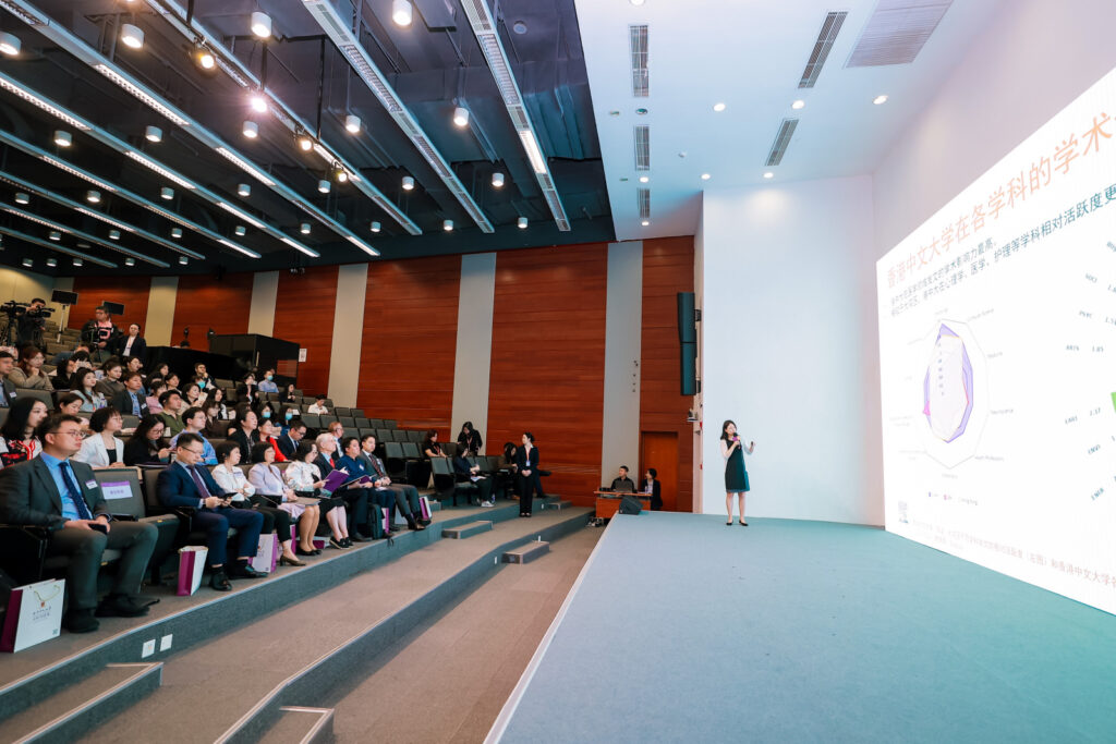 Dr Yingying Zhou, Head of Research Analytics, China, Elsevier, gave a presentation of the report data and shared her insights during the launch of the report.