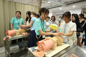 Laboratory guided tour of The Nethersole School of Nursing.