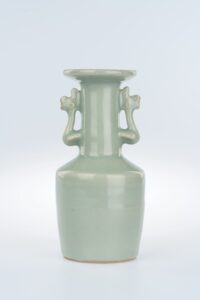 Mallet vase with phoenix handles and celadon glaze<br />
Longquan ware, Zhejiang province<br />
Southern Song to Yuan dynasty (13th century)<br />
Gift of B.Y. Lam Foundation<br />
Acc. no.: 1980.0081