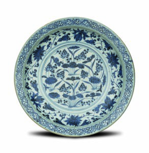 Plate with lotus pond scene in underglaze blue<br />
Jingdezhen ware, Jiangxi province<br />
Late Yuan dynasty (c.1320-1368)<br />
Gift of Friends of the Art Museum<br />
Acc. no.: 1985.0121