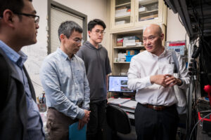 Professor Liu Ren-bao (right one), New Cornerstone Researcher, hosted the visit to his laboratories.